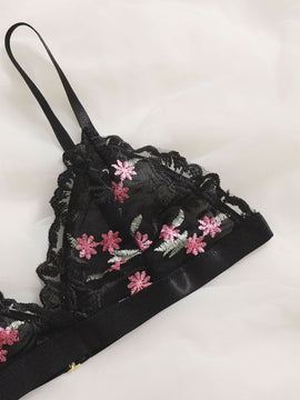 Set de lenceria floral de malla