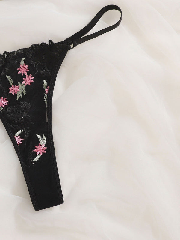 Set de lenceria floral de malla