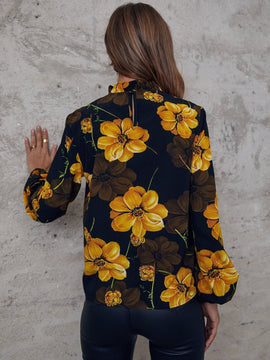VCAY Blusa con estampado floral de cuello alto