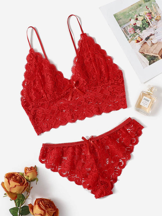 Set de lenceria con encaje ribete en abanico