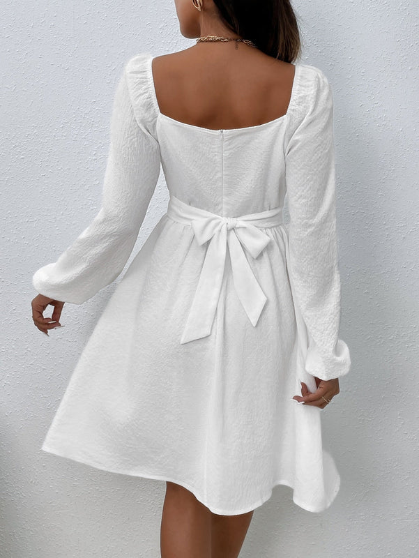 Frenchy Vestido ribete fruncido pecho con fruncido de manga farol con cordon trasero