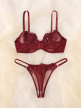 Set de lenceria con bordado de malla transparente con aro