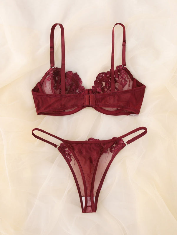 Set de lenceria con bordado de malla transparente con aro