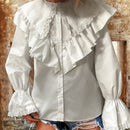 VCAY Blusa con bordado con ojal ribete con fruncido de manga con volante