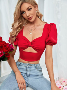 Prive Camisa corta escote corazon pecho con fruncido con abertura