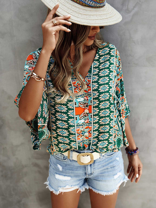 VCAY Blusa con estampado de manga murcielago