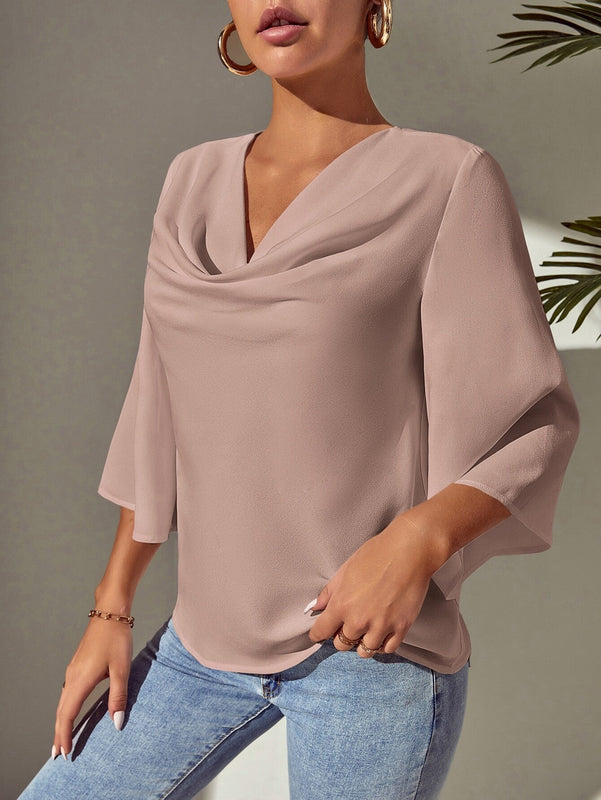 Blusa de cuello con fruncido de manga con volante