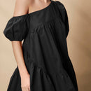 Vestido smock de cuello asimetrico de manga farol bajo con fruncido