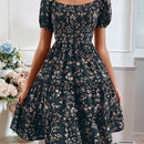 Frenchy Vestido con estampado floral de manga farol bajo con fruncido