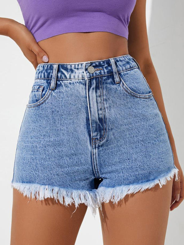 Shorts en mezclilla con estampado floral ribete sin dobladillo
