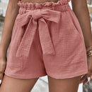 Shorts con cinturon de cintura con volante