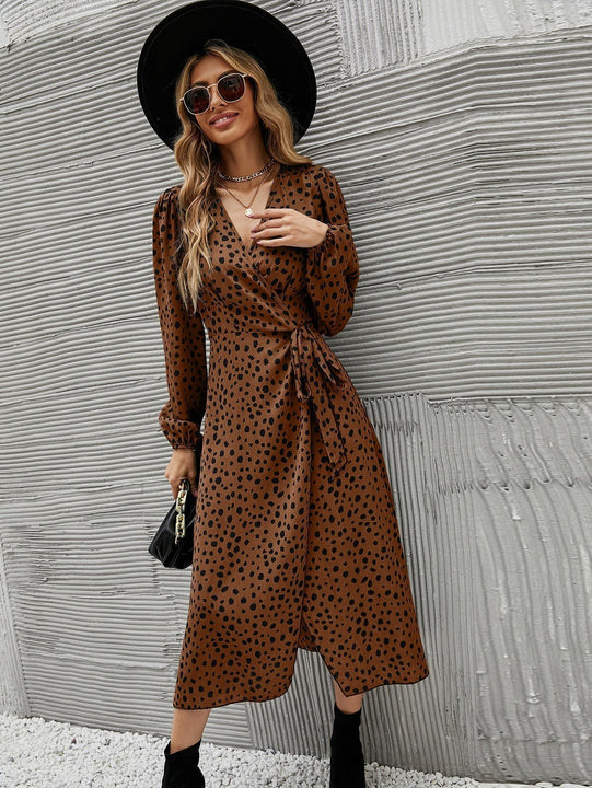 Vestido cruzado con estampado de lunares de manga farol con cordon lateral