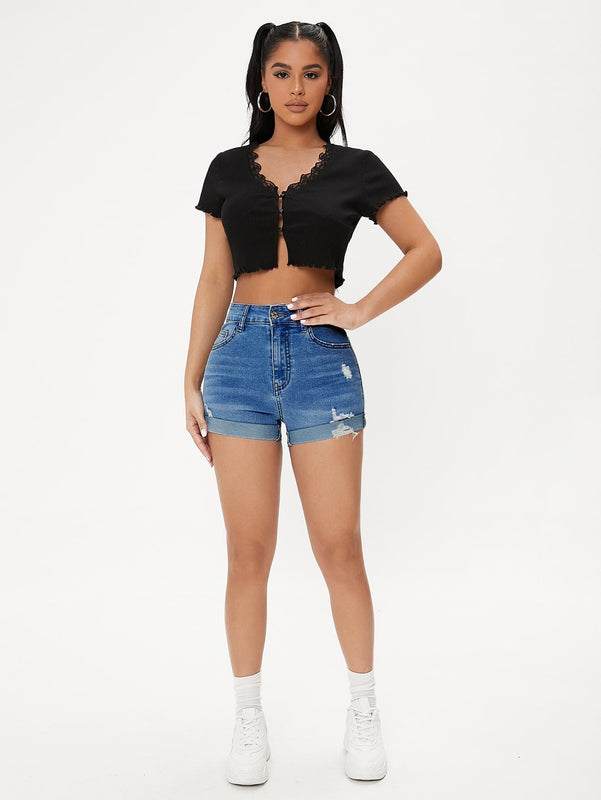 PETITE Shorts en mezclilla desgarro bajo de doblez