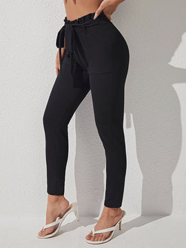 PETITE Pantalones de cintura con volante con cinturon