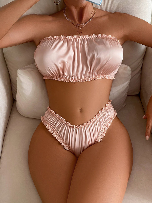 Set de lenceria bandeau fruncido ribete fruncido