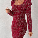Prive Vestido ajustado con estampado de corazon de manga farol de lunares