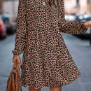 Vestido smock con estampado de manga farol bajo con fruncido