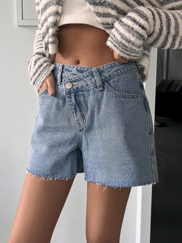 DAZY Shorts De Mezclilla Para Mujeres Con Cintura Asimetrica Y Ajuste Holgado