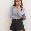 DAZY Shorts en mezclilla de talle alto bajo crudo