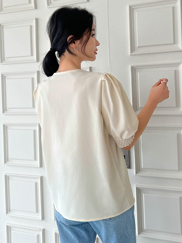 DAZY Blusa De Encaje Guipure Con Mangas Abullonadas Y Botones En La Parte Delantera