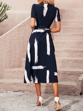 Prive Vestido cruzado con estampado de pincelada con cinturon