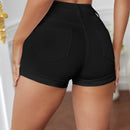 Shorts en mezclilla con boton bajo de doblez