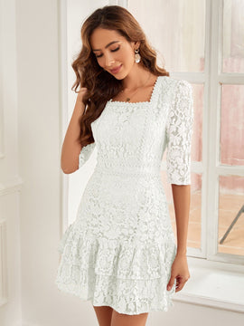 Vestido de manga farol bajo con fruncido con encaje