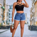 SXY Shorts en mezclilla con parche de letra bajo de doblez