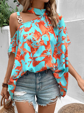 VCAY Blusa con estampado floral de cuello asimetrico con diseno de cadena
