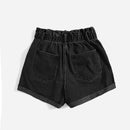 Shorts en mezclilla de cintura con volante desgarro bajo de doblez