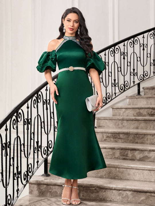 Modely Vestido de hombros descubiertos de manga farol bajo sirena de saten sin cinturon