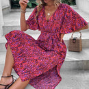 Vestido con cinturon con estampado de pincelada de manga mariposa