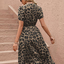 Vestido con estampado de leopardo de manga farol de muslo con abertura