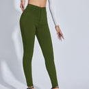 Essnce Pantalones ajustados cortos solidos