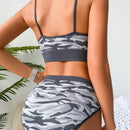 Set de lenceria con estampado de camuflaje