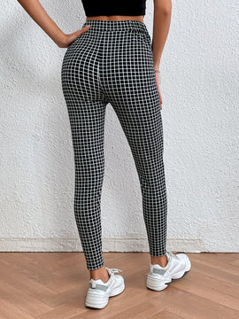 LUNE Pantalones ajustados con estampado de cuadros
