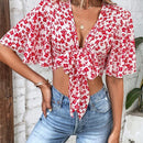 VCAY Camisa crop con estampado floral de manga mariposa con nudo delantero