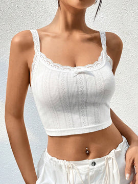 Top de tirantes crop ribete con encaje