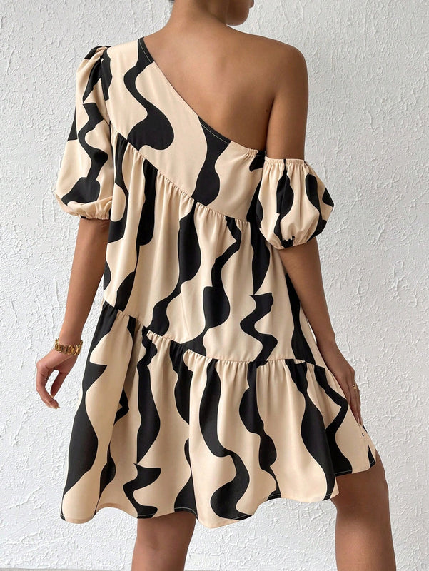 Vestido smock con estampado de cuello asimetrico de manga farol bajo con fruncido