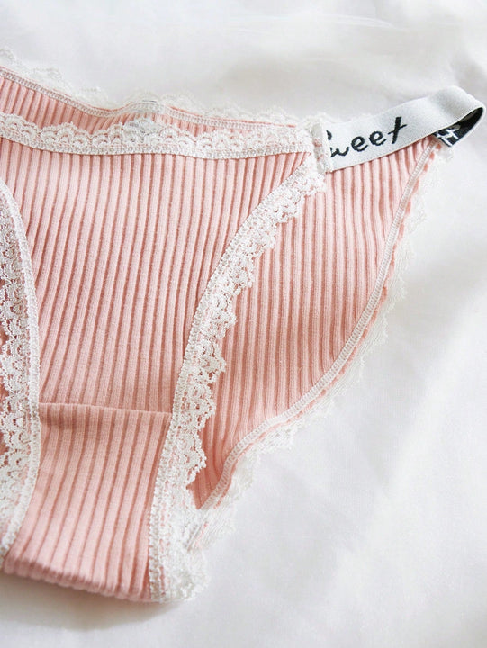 7 piezas Bragas con estampado de letra ribete con encaje tejido de canale