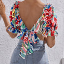 VCAY Top crop con estampado de espalda abierta con cordon de manga farol