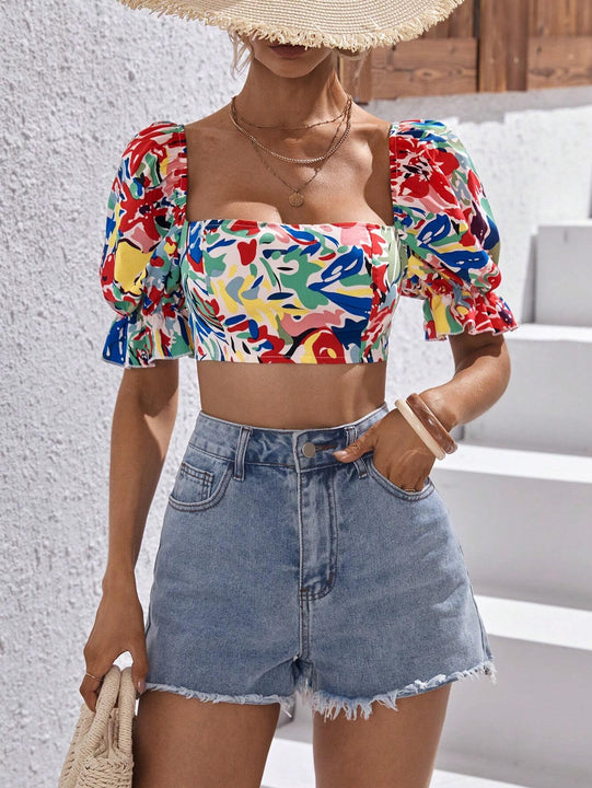 VCAY Top crop con estampado de espalda abierta con cordon de manga farol