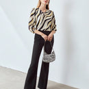 MOTF PREMIUM Blusa de cuello con cordon cebra
