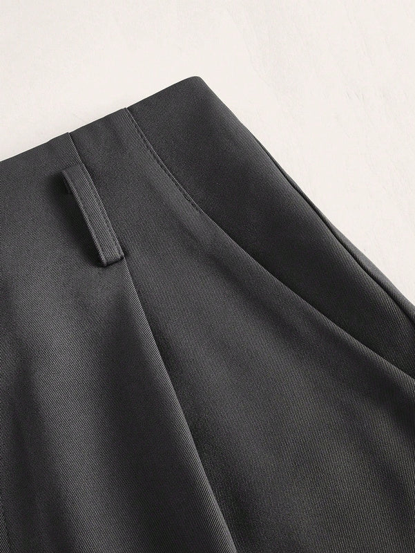 BIZwear Shorts con diseno de fruncido con bolsillo oblicuo sin cinturon ropa de trabajo
