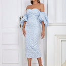 Vestido de hombros descubiertos de manga farol con abertura trasera floral jacquard