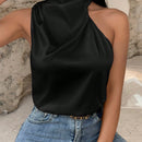 Unity Blusa unicolor de cuello asimetrico de saten