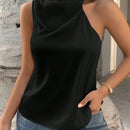 Unity Blusa unicolor de cuello asimetrico de saten