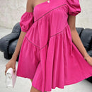 Vestido smock unicolor de cuello asimetrico de manga farol