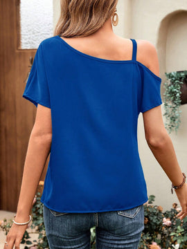 LUNE Blusa con diseno de cadena de cuello asimetrico de manga murcielago