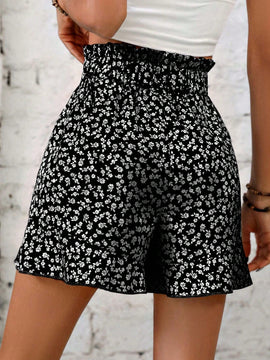 LUNE Shorts floral de cintura con volante bajo con fruncido